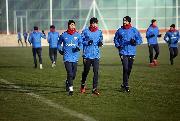 İstikbal Mobilya Kayserispor Bursaspor maçı hazırlıklarına başladı