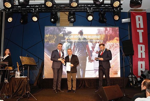 Kayseri'ye 'Yılın Mutlu Şehri' ödülü