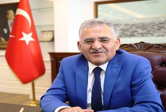Başkan Memduh Büyükkılıç, Prof. Dr. Mustafa Başaran ile Prof. Dr. Güna