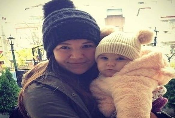 Akrabasının üzerine düştüğü 11 aylık bebek öldü