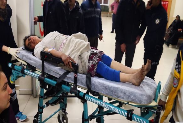 Akraba kavgası kanlı bitti: 1’i ağır 3 yaralı