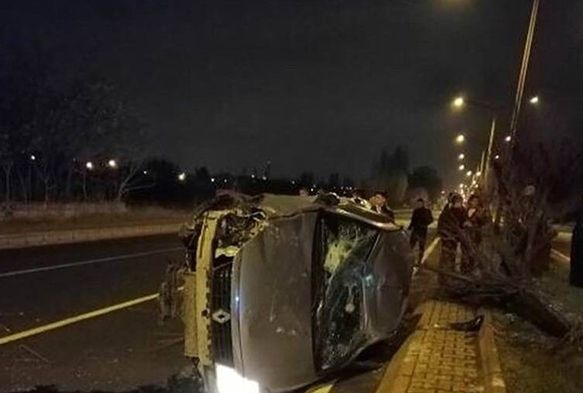 Trafik Kazası: 3 yaralı