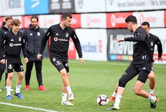 Beşiktaş, Başakşehir hazırlıklarına başladı