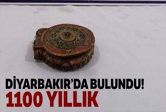 1100 yıllık altın yazmalı dini motifli kitap ele geçirildi