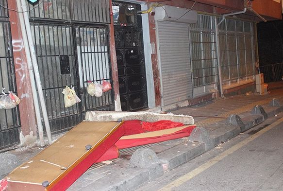 Kendini yakan genç, hayatını kaybetti