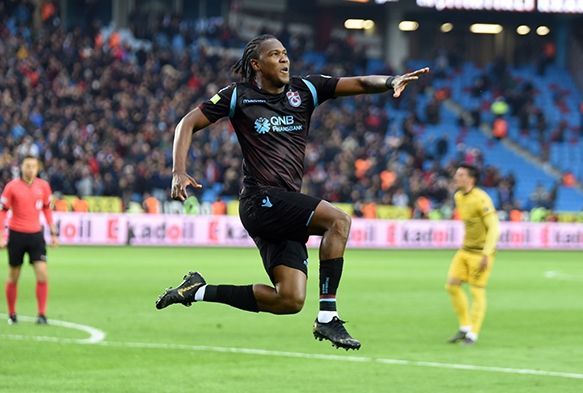 Hugo Rodallega, kariyerinin en golc dnemini Trabzonsporda yayor