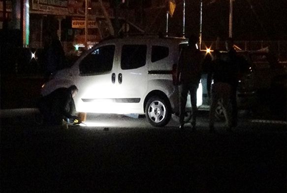 Düğün çıkışı silahlı satırlı kavga: 3 ağır yaralı