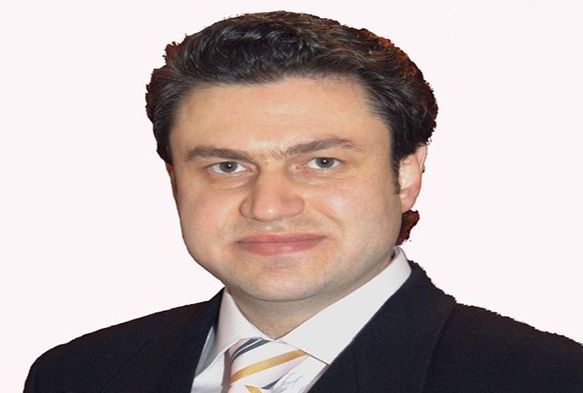 Akıl sağlığı araştırılan profesör 2 ay boyunca banyo yapmamış