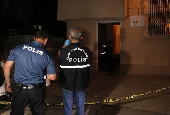 17 yaşındaki genç tartıştığı babasını bıçakladı