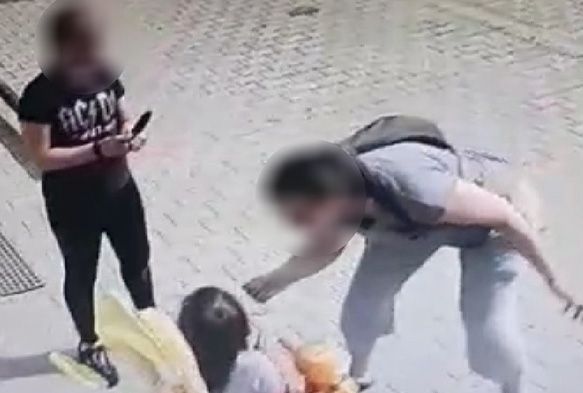 3 yaşındaki kıza ilaç dayağı