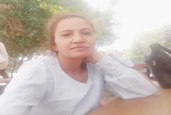 Evli koca, eski eşinin yüzüne kezzap attı
