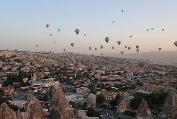 Kapadokyada Bayram cokusu gkyznde cokuyla balad