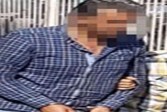 Öz kızıyla AVM otoparkında uygunsuz yakalandı