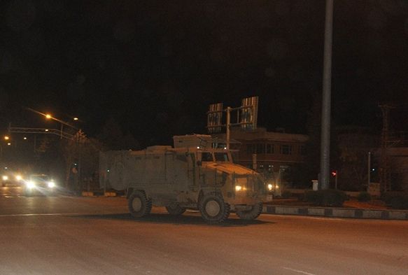Sınıra askeri araç takviyesi