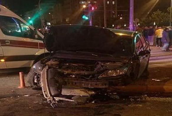  Alkollydm ama kendimi kaybedecek kadar deil