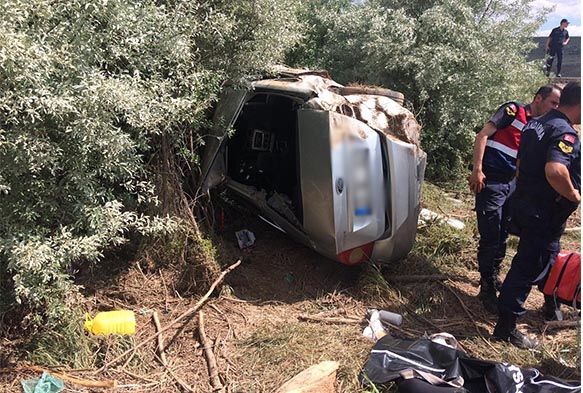 Mezuniyet dönüşü feci kaza: 4 ölü, 1 yaralı