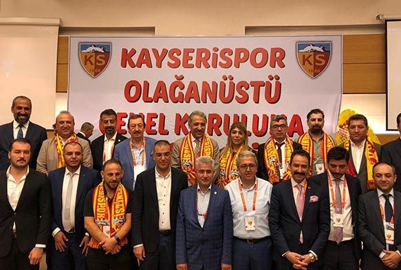 Kayserispor Yönetimi görev dağılımı yaptı