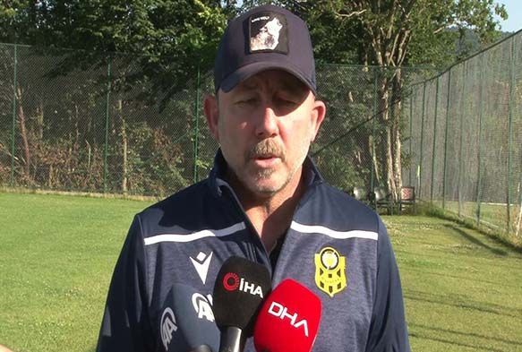Sergen Yalçın: Avrupa Ligi'nde gruplara kalabilirsek bizim için başarı