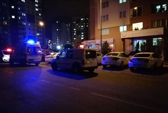 16 yaşındaki genç kendini astı