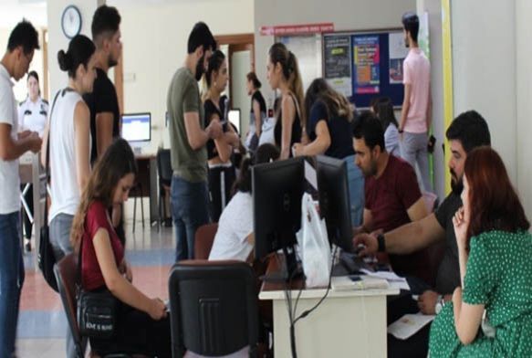 Kontenjanlarla birlikte adayların üniversiteye girme şansları da arttı