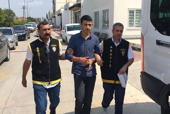 Annesini silahla vuran zanl tutukland