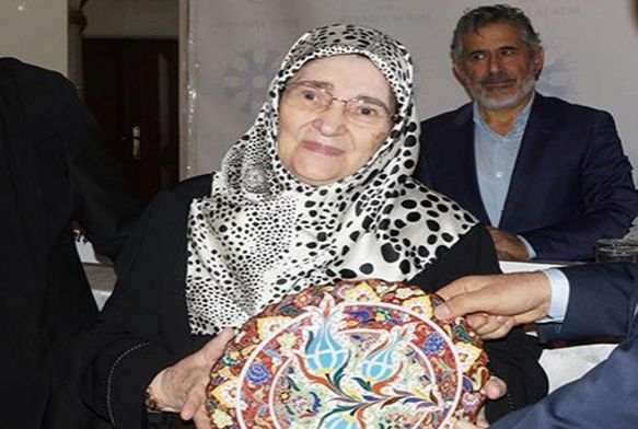 Gazeteci-Yazar ule Yksel enler hayatn kaybetti