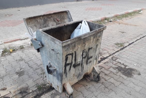 pe atlan bebek kpekler paralamadan kurtarld