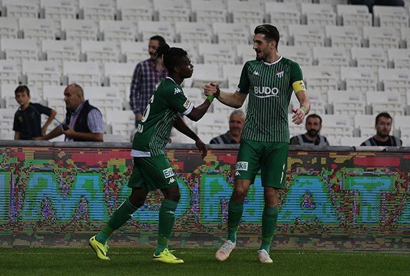 Bursaspor savunmadaki ikilisini bulamad