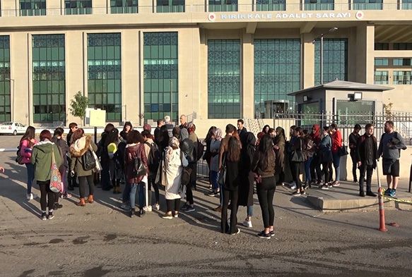 Emine Bulut'un katil zanls hakim karsnda