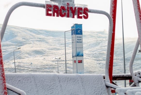 Erciyes'te kar yağışı