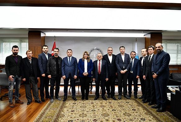 KS ynetiminden bakan Bykkla ziyaret 