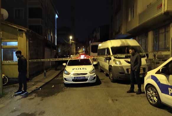 Grlt yapan gruba mdahale eden polis babasna darp:2 yaral