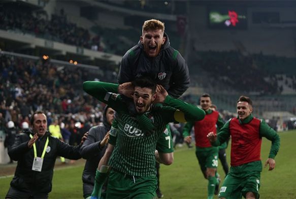 Bursaspor'dan 15 puanlk galibiyet