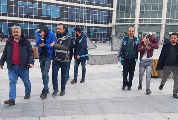 Kayseri’de caminin çelik kasasını çalan 3 hırsız tutuklandı