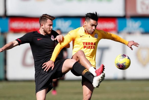 Galatasaray'da Falcao takmla alt
