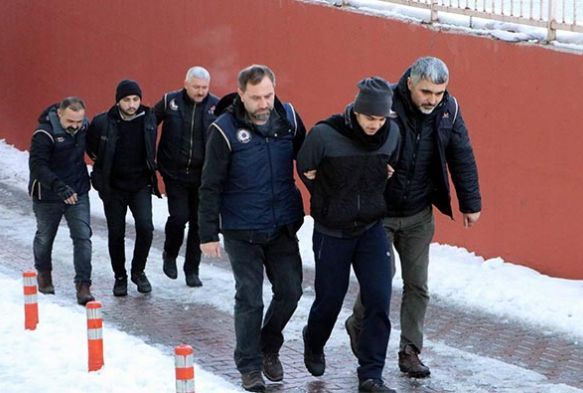 DEA phelisi 2 kii adliyeye sevk edildi