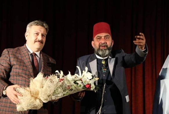 “Usta” Oyununa Büyük İlgi