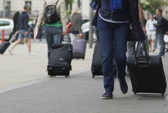 Bir ayda 1 milyon 787 bin 435 turist arladk
