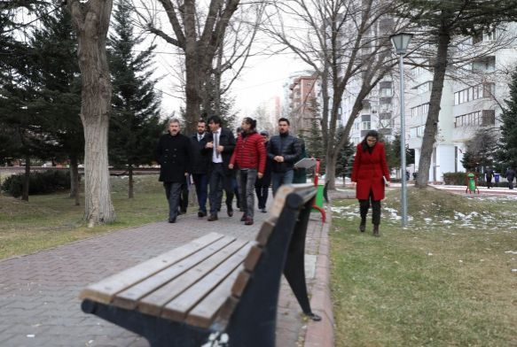 Melikgazide Alparslan Park yenileniyor