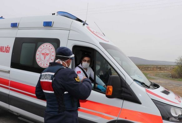 Karantinadaki mahalleden çıktı, para cezası kesildi