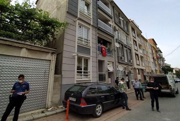 Sokaa kma izninden dnmeyen yal adamn cansz bedeni bulundu