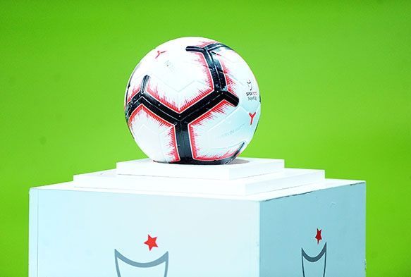 Korona virs, Sper Lig'e yzde 19 deer kaybettirdi