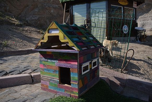 Atık malzemelerden Patipark yaptılar