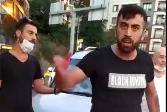 Alibeykyde trafikte kadna deheti yaatt