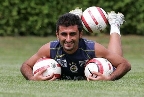 Seluk ahin futbolu brakt