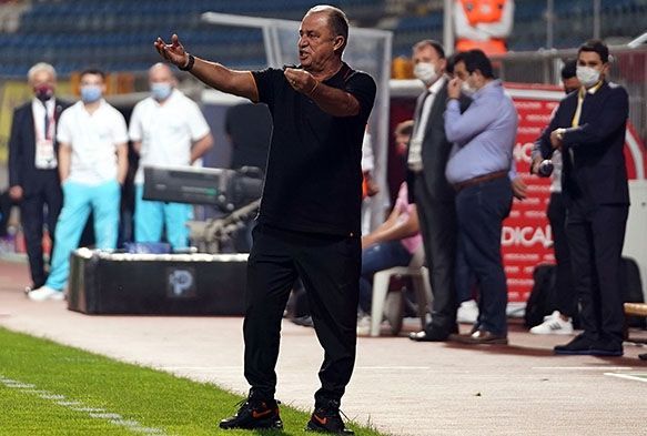 Fatih Terim sahay terk etti