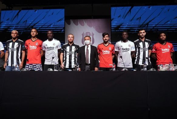 Beiktatan, yeni transferlerle gvde gsterisi