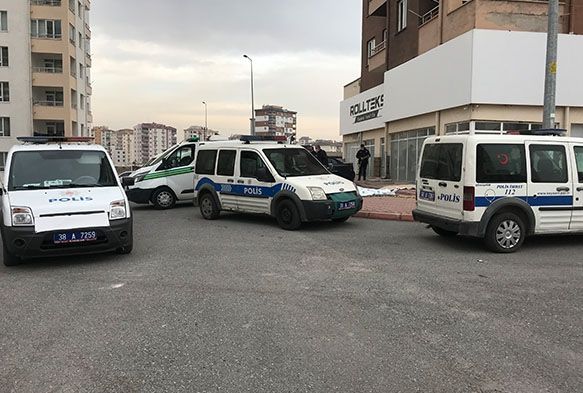  7. Kattan atlayarak yaamna son verdi