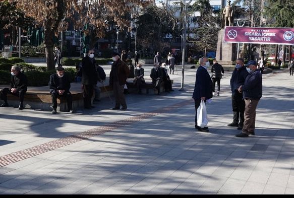  Prof. Dr. zl: Maske karbondioksit birikmesine neden olmaz 