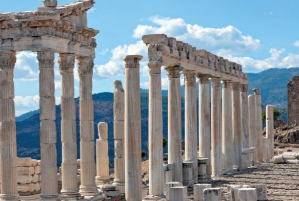Dnyann zmir miras UNESCO yolunda